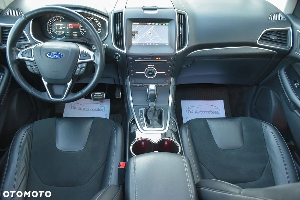 Ford Edge 2.0 TDCi Bi-Turbo 4x4 ST-LINE - 17