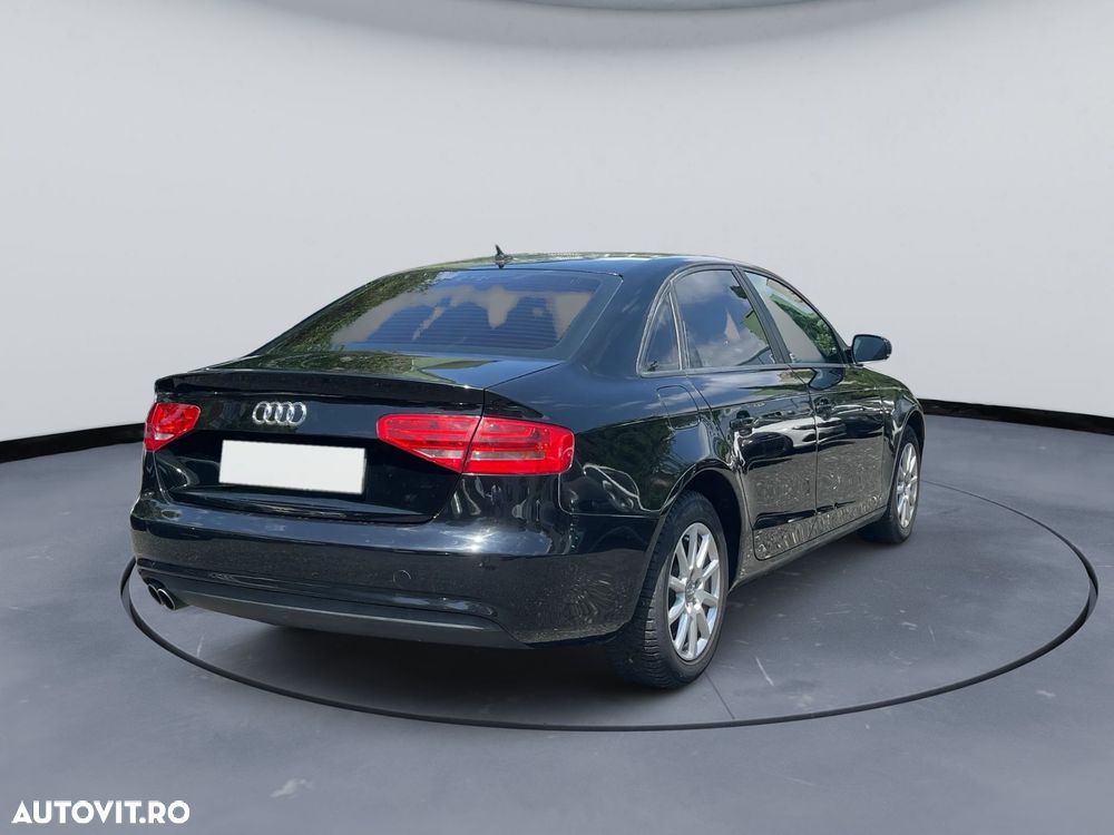 Audi A4 Limuzina - 5