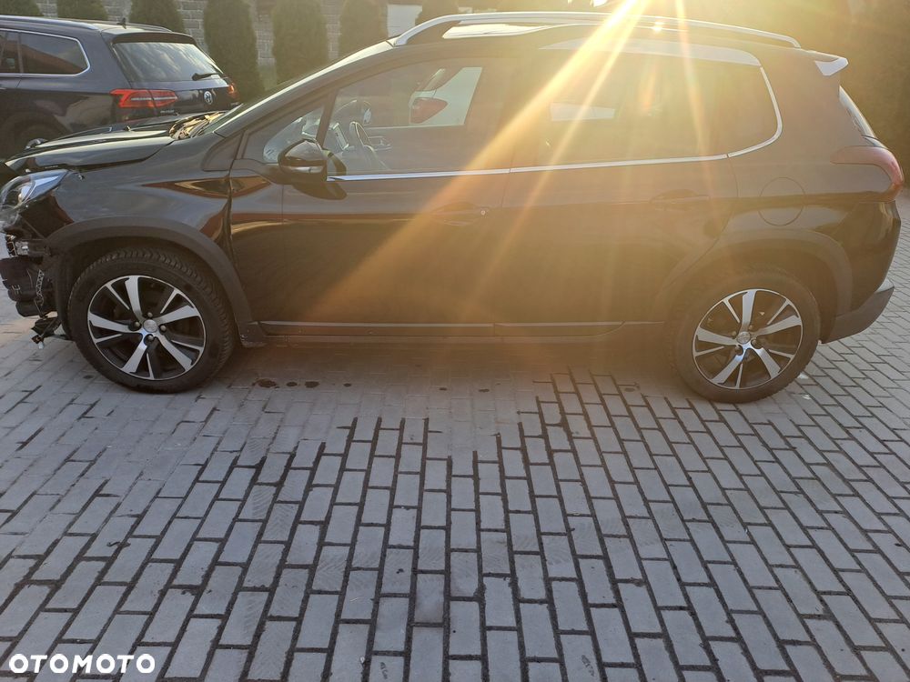 Peugeot 2008 BlueHDi FAP 120 STOP & START Crossway - 9