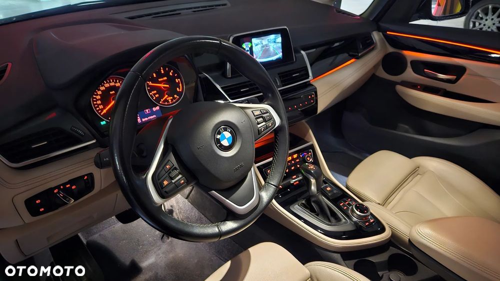 BMW Seria 2 218d Luxury Line - 26