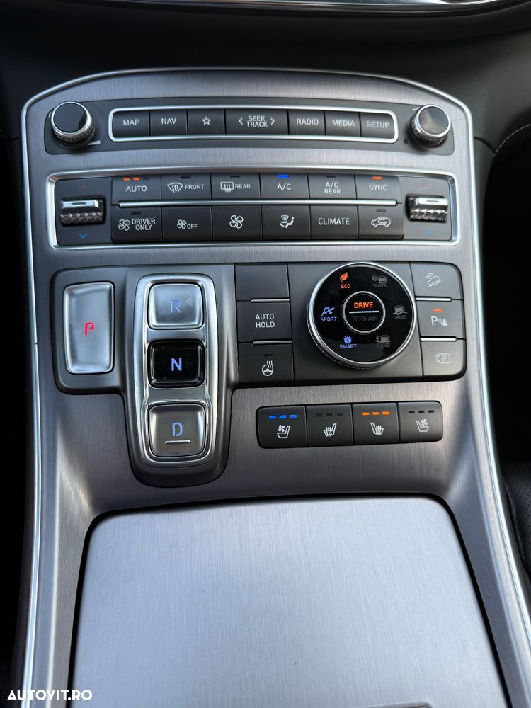 HYUNDAI Santa Fe 2023 — imagine 30