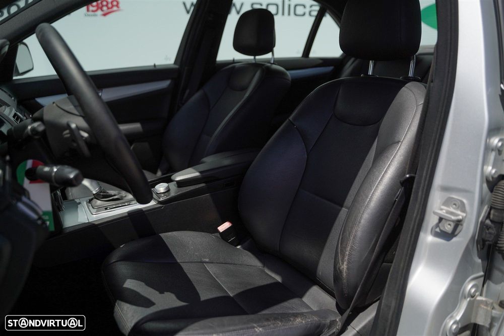 Mercedes-Benz C 320 - 25