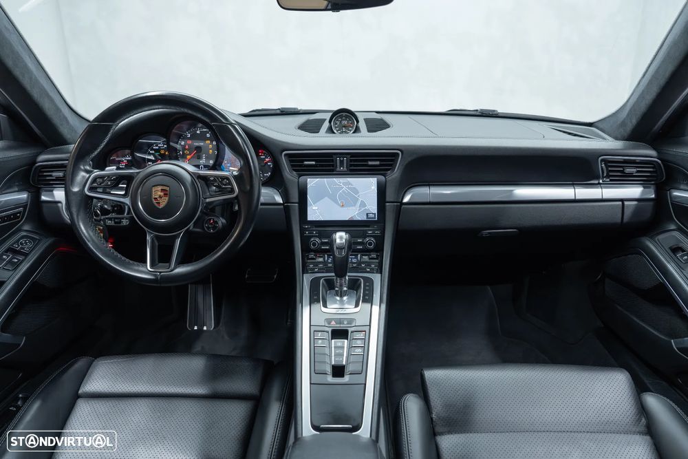 Porsche 911 (991) Carrera 4S PDK - 17