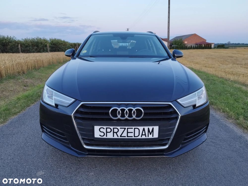 Audi A4 Avant 2.0 TDI ultra S tronic - 10