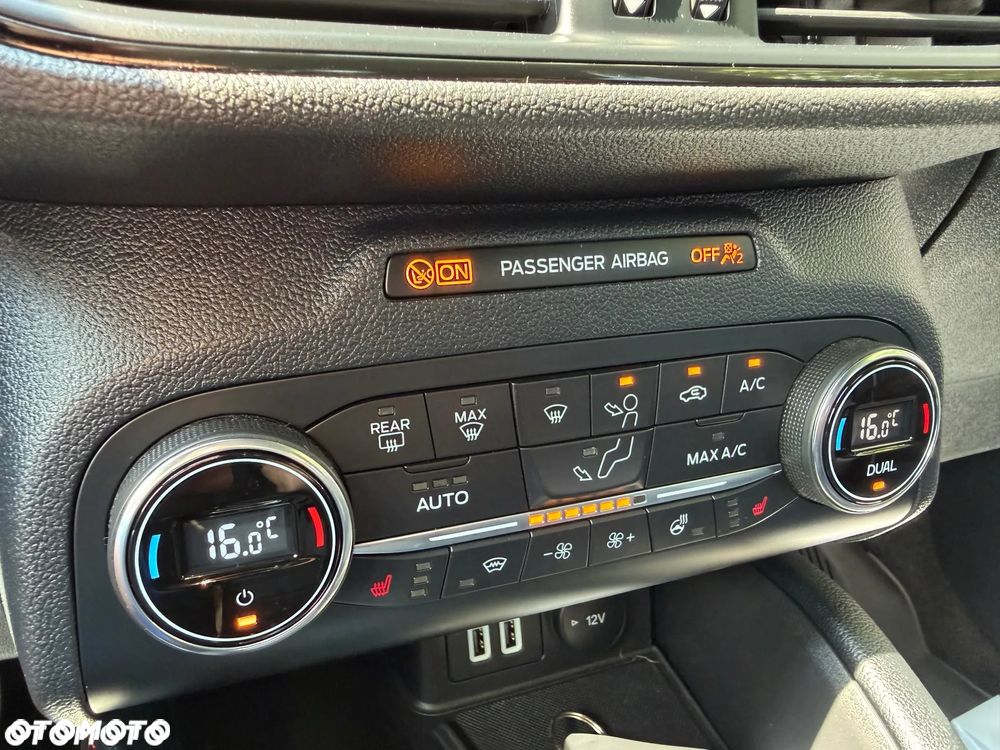 Ford Kuga 2.0 EcoBlue 4x4 ST-LINE X - 35