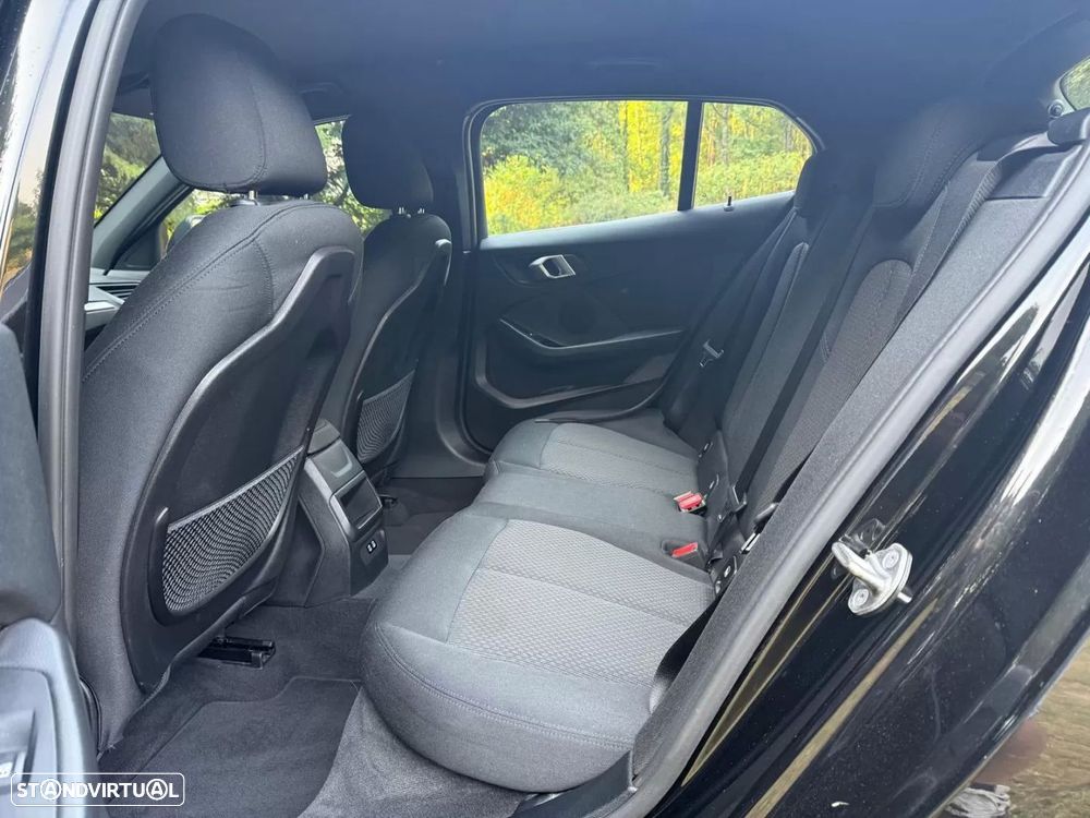 BMW 116 d Advantage Auto - 29