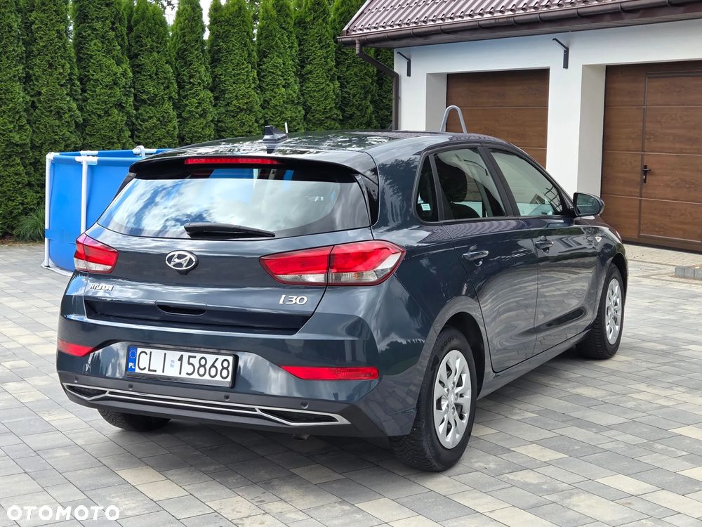 Hyundai i30 1.5 DPI Modern - 28