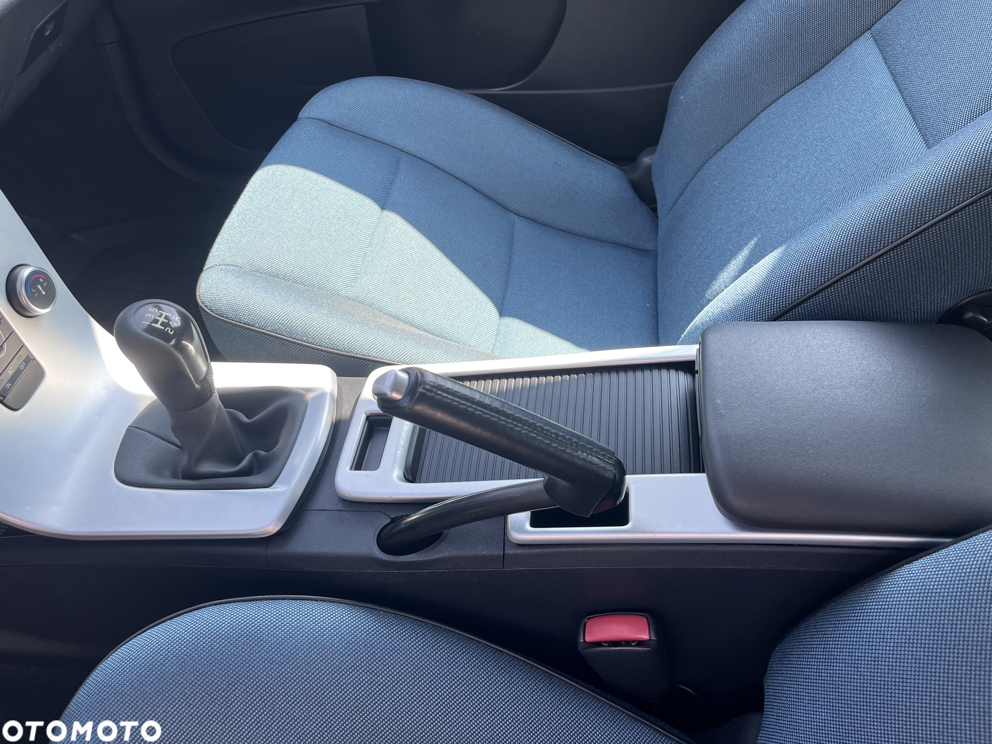 Volvo C30 2.0F - 10