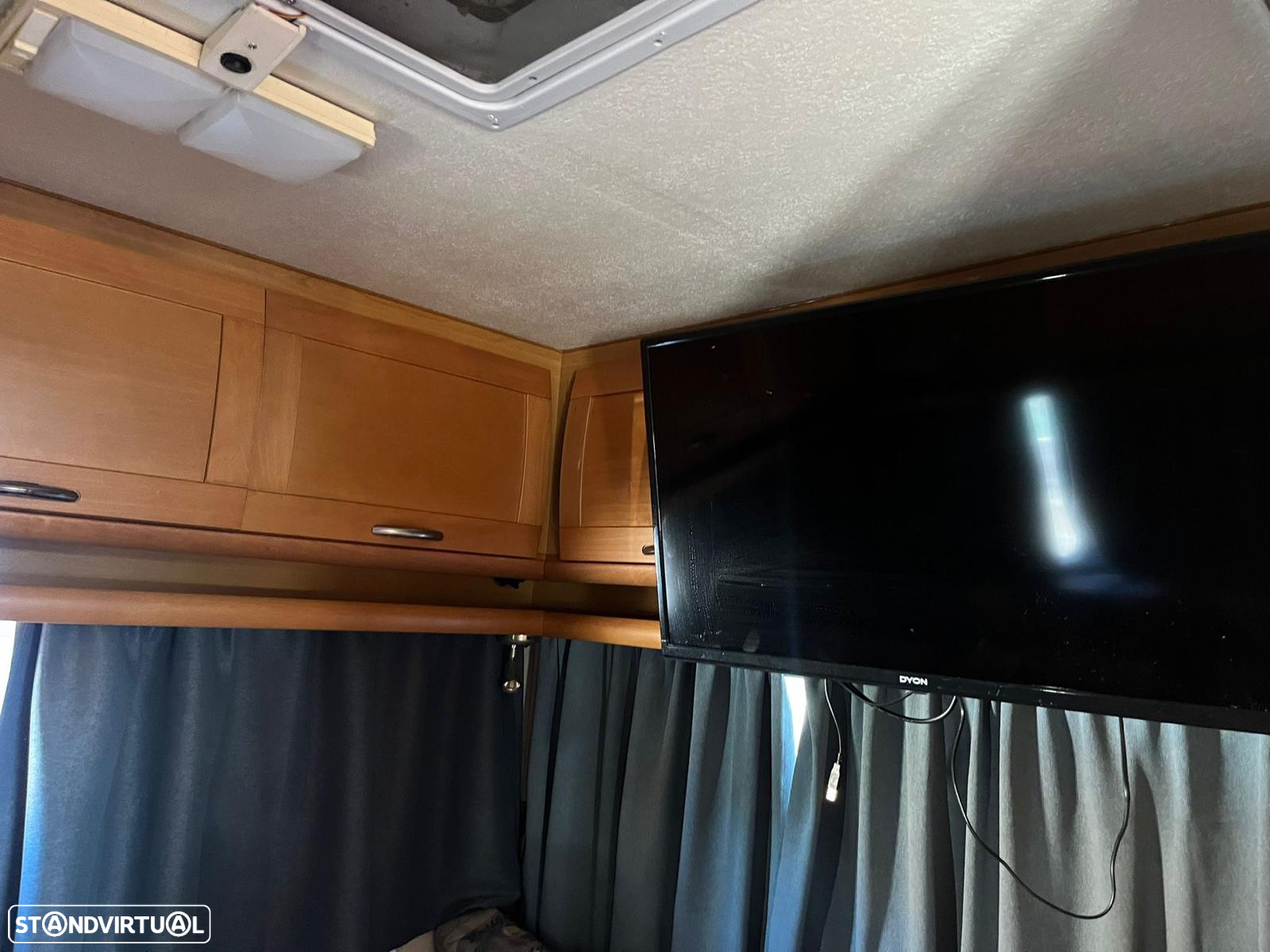 Fiat Ducato 2.8idTD 5 LUGARES - 28