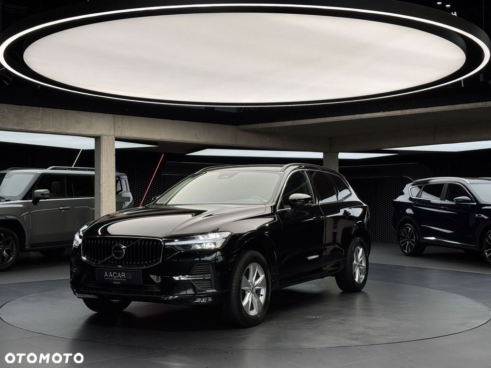 Volvo XC 60 B5 B AWD Momentum Pro - 2