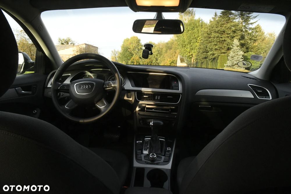 Audi A4 Avant - 11