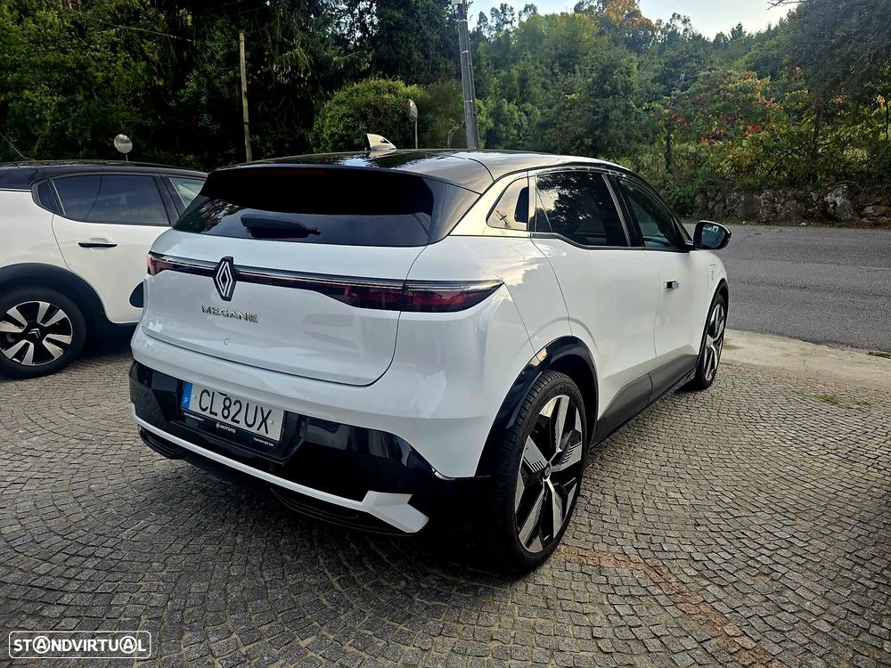 Renault Mégane E-Tech 2022 photo 4