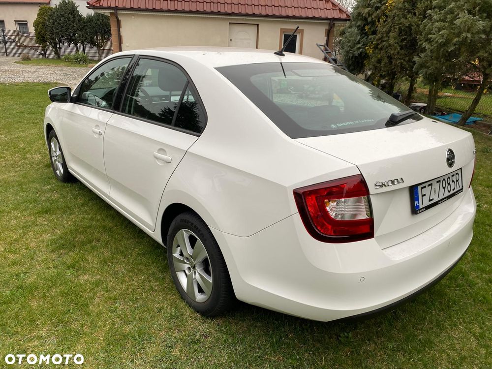 Skoda RAPID 1.0 TSI Active - 5