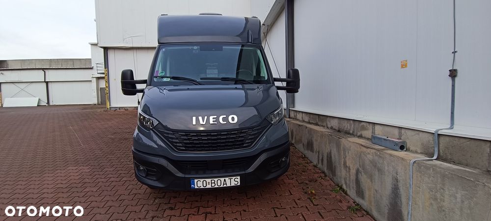 Iveco 50C18 - 24