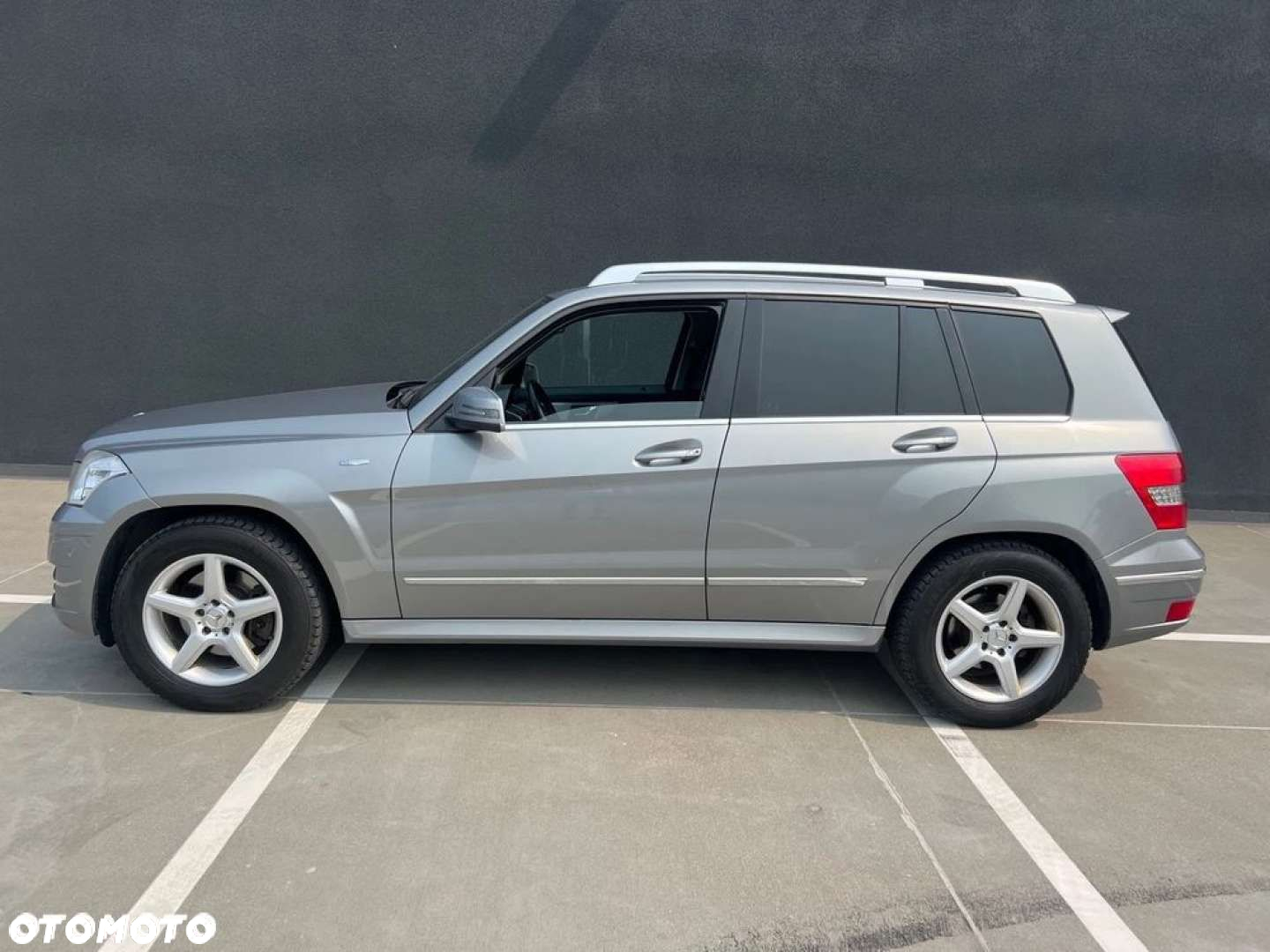 Mercedes-Benz GLK - 4