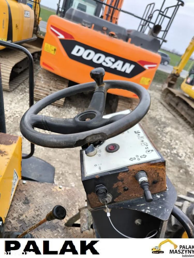 JCB Wozidło   JCB  3 TON  OBROTOWE  , 2016 rok - 12