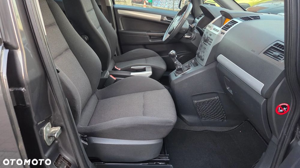 Opel Zafira 1.8 Elegance - 29