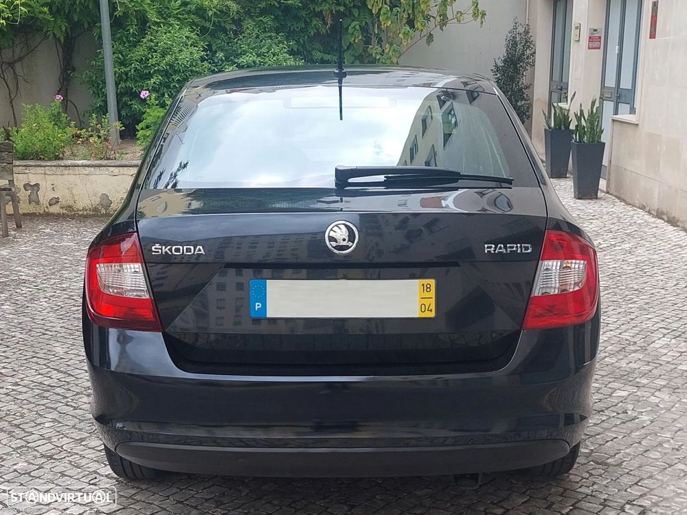 Skoda Rapid 1.6 TDI Active - 3