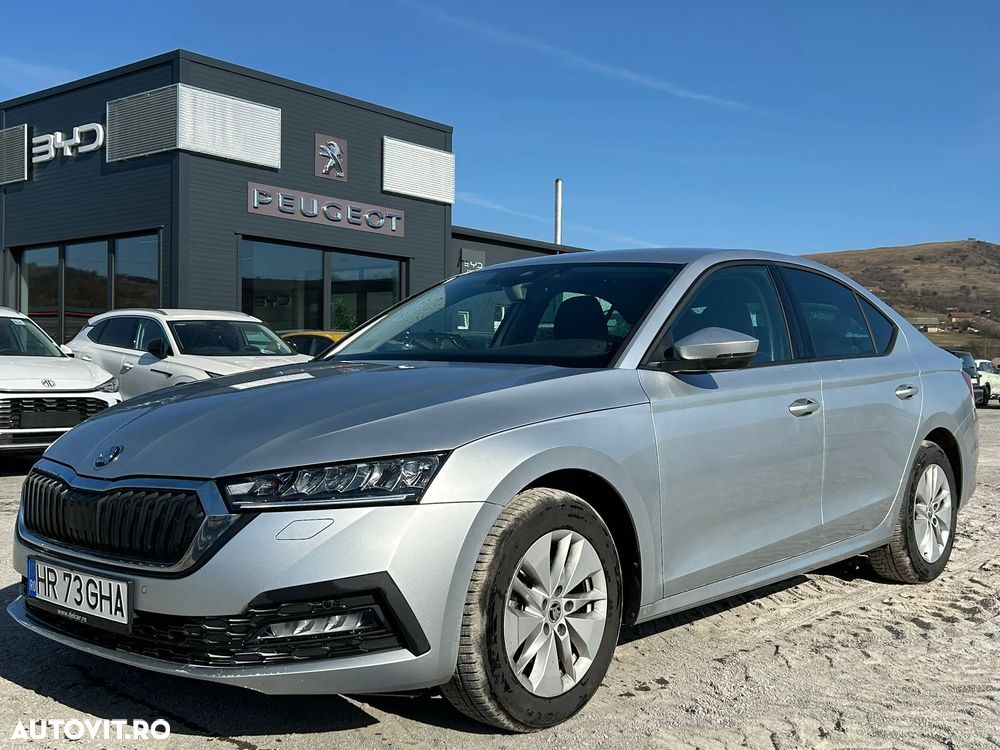 Skoda Octavia - 1
