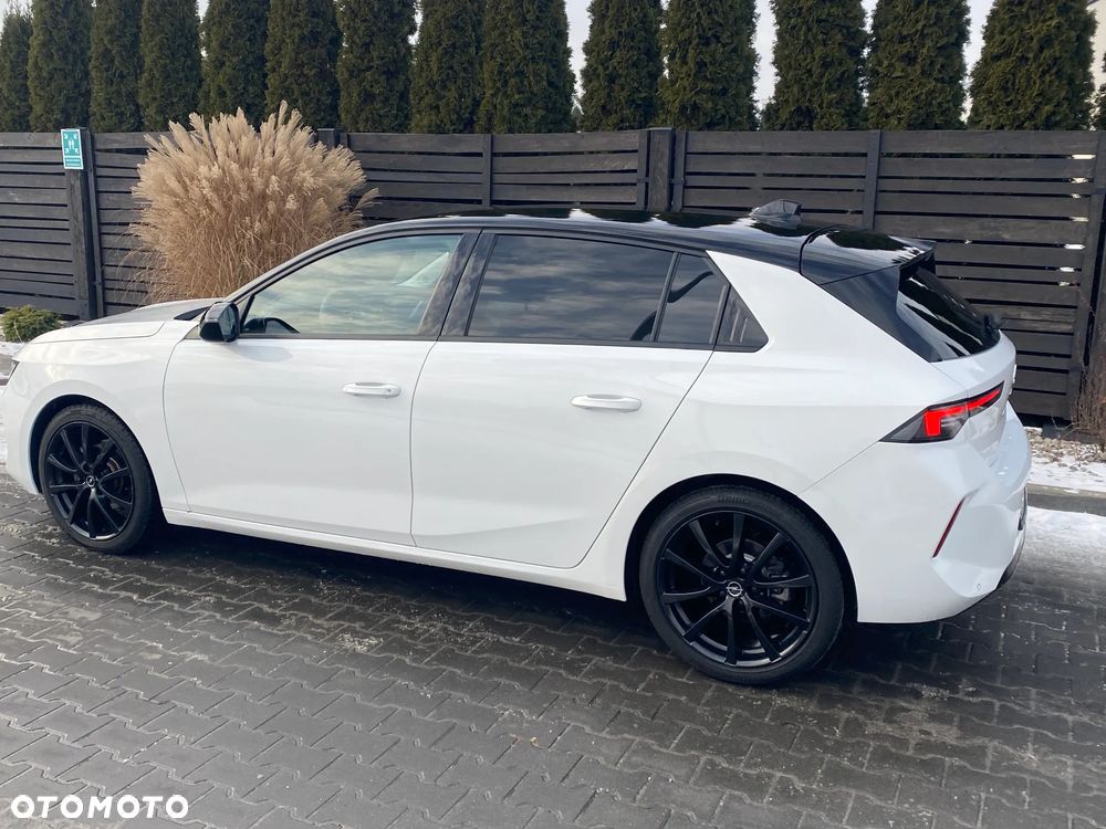 Opel Astra 1.2 Turbo Business Edition - 9