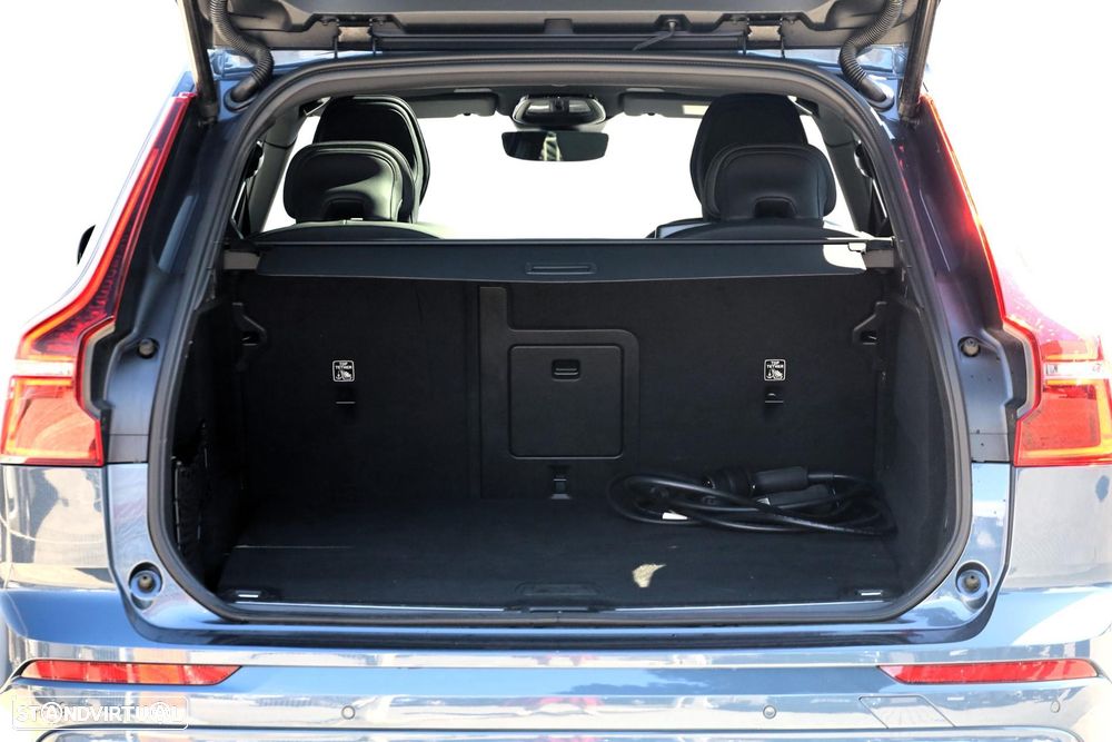 Volvo XC 60 T6 AWD Ultra Black Edition - 6