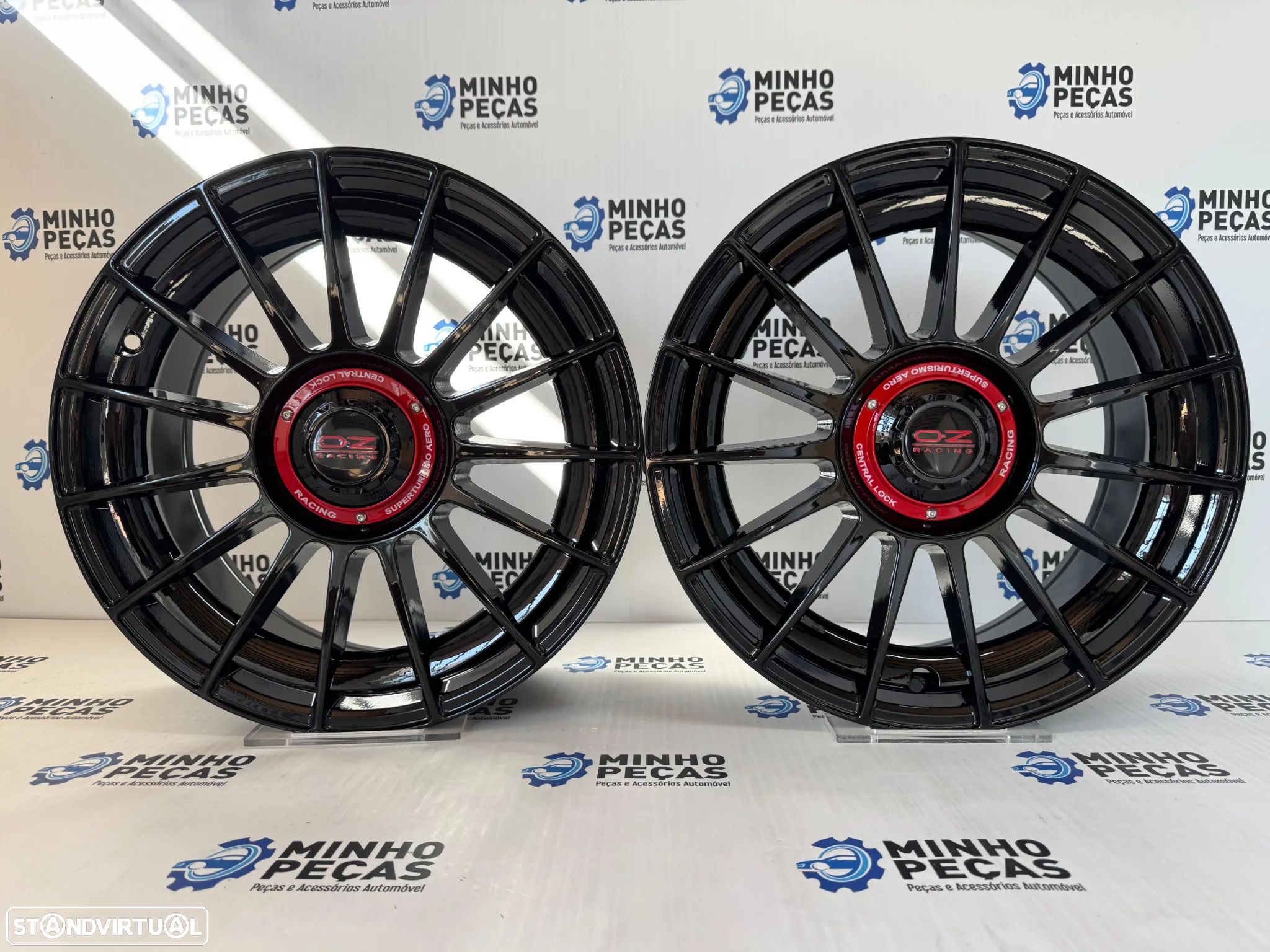 Jantes Look OZ Superturismo Aero em 17 (5x100/112) Preto Brilho - 1
