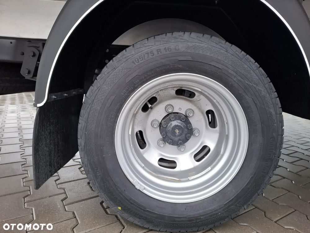 Iveco MEGA TEMAT OD RĘKI,IZOTERMA AGREGAT Z GRZANIEM - 28