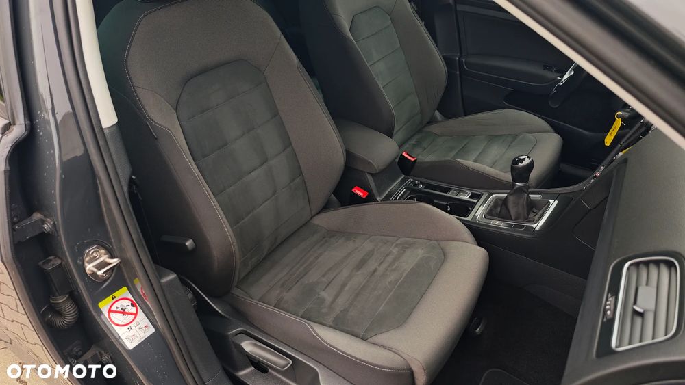 Volkswagen Golf 1.6 TDI (BlueMotion Technology) Comfortline - 9