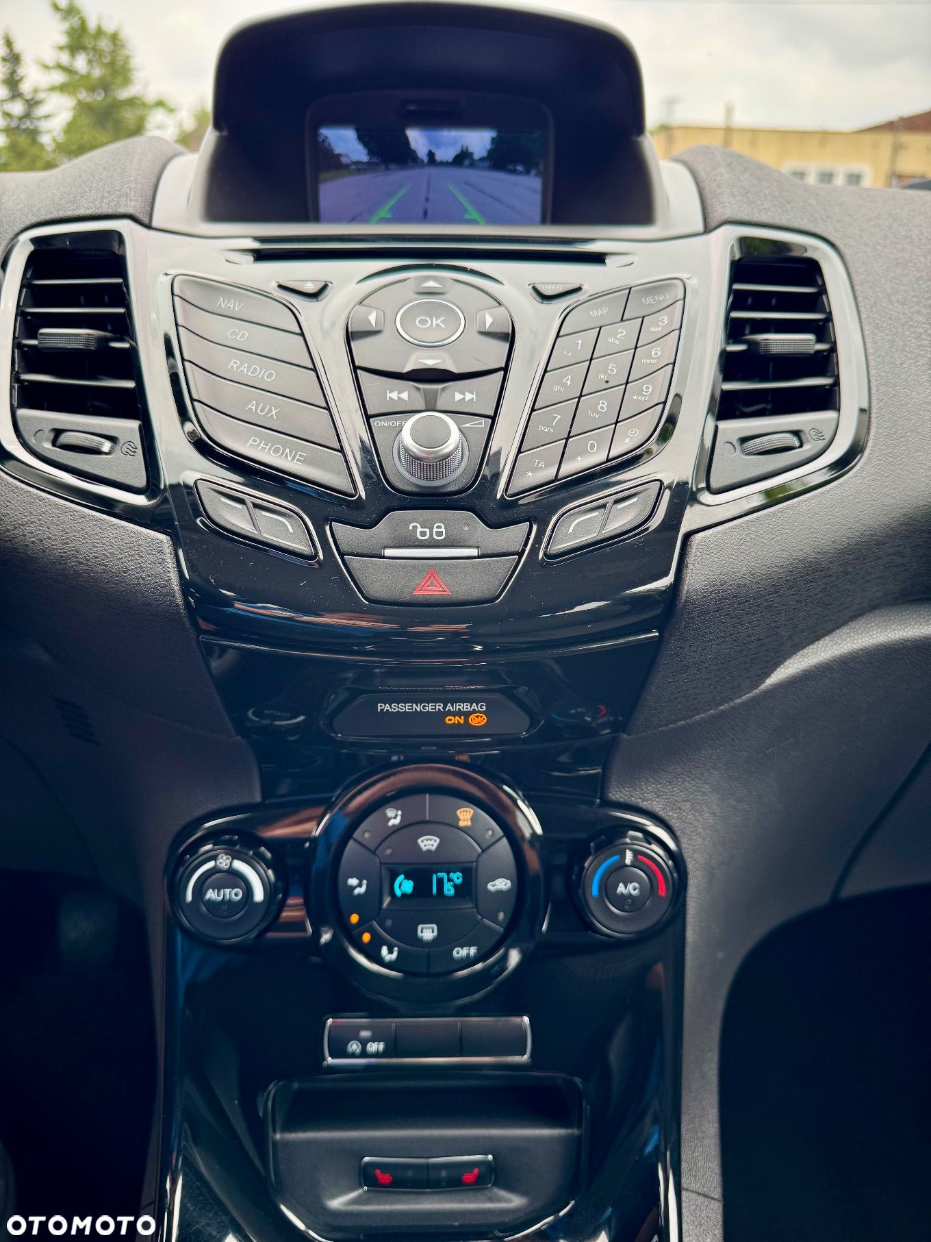 Ford Fiesta 1.0 EcoBoost Start-Stop ST-LINE - 28