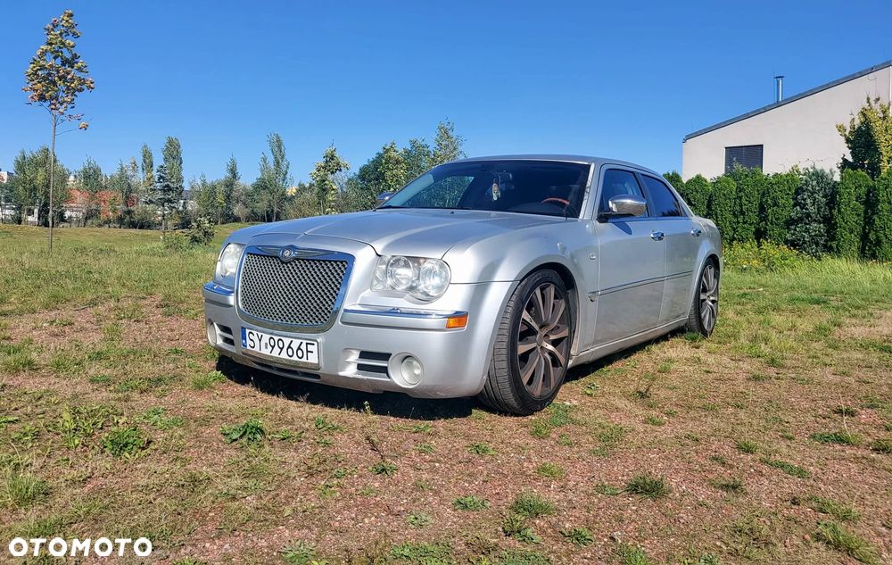 Chrysler 300C 3.5 V6 - 6