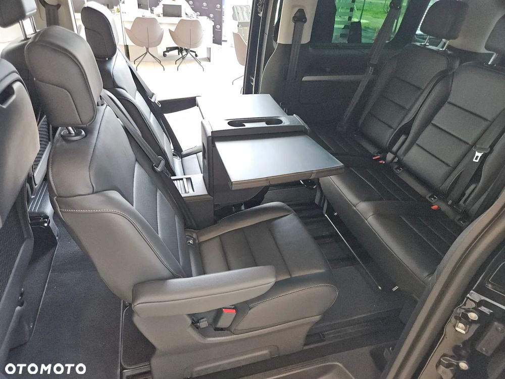 Toyota Proace Verso 2.0 D4-D Long VIP - 17