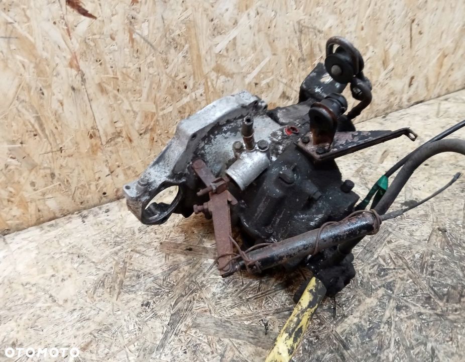 SKRZYNIA BIEGÓW TRABANT P601 - 3