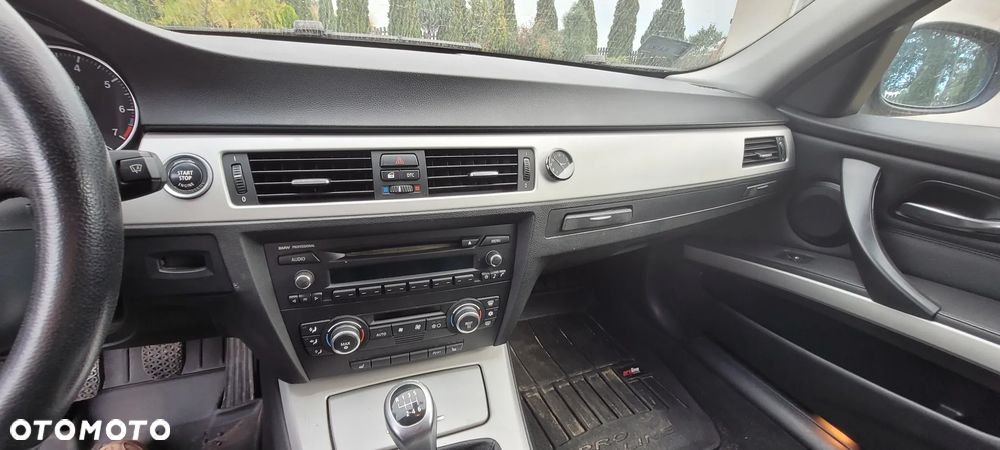BMW Seria 3 2008 photo 5