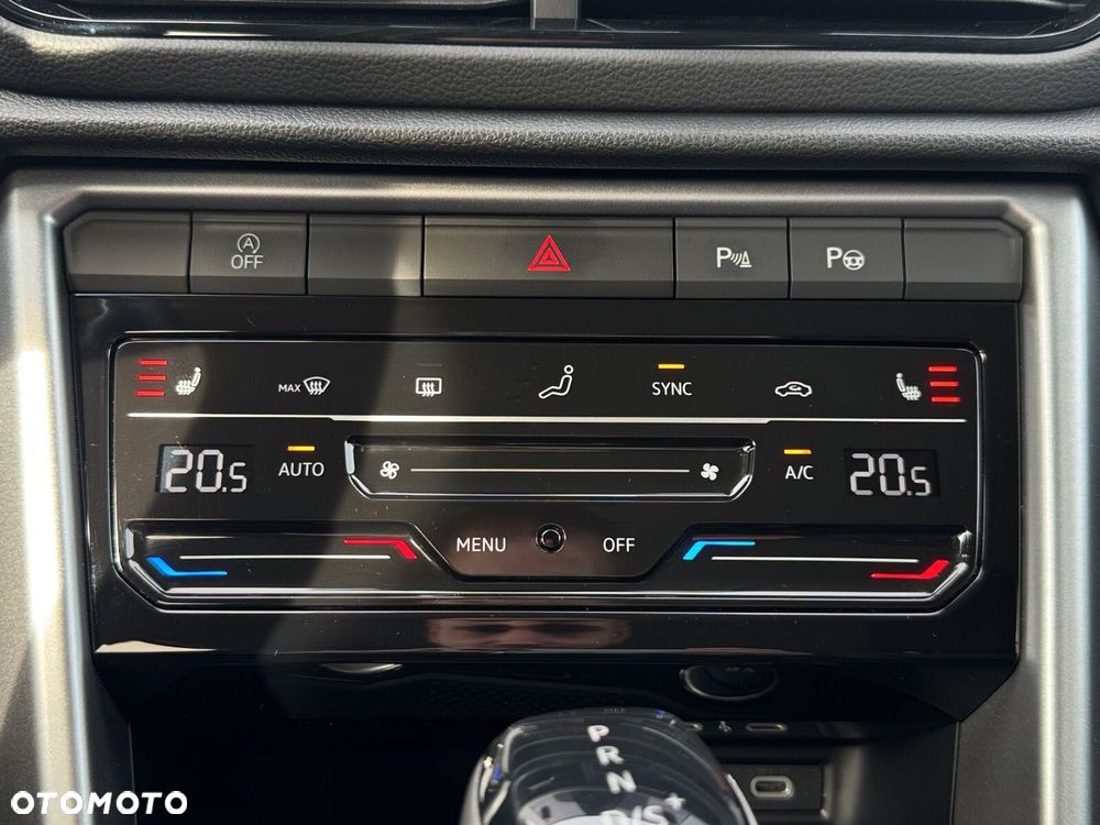 Volkswagen T-Roc 1.5 TSI Life DSG - 22