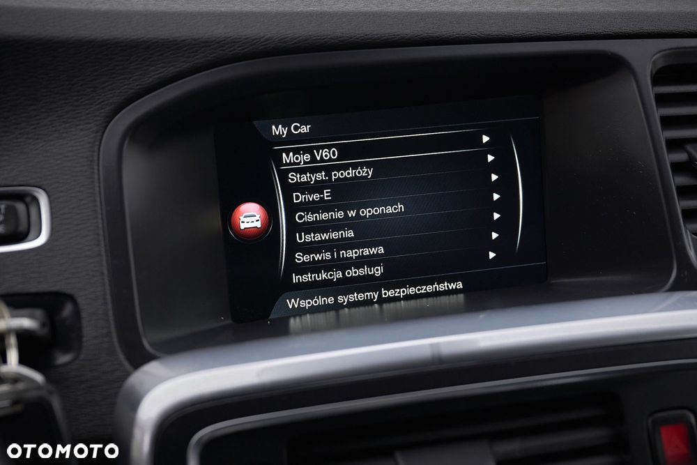 Volvo V60 T5 Geartronic Momentum - 35