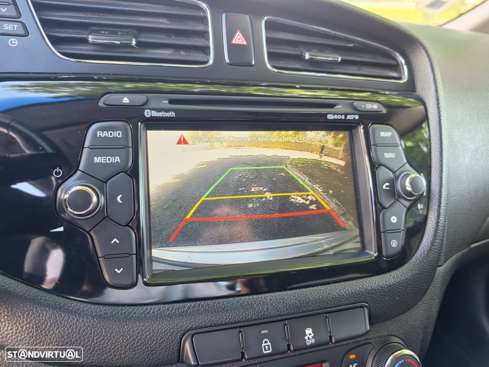 Kia Ceed SW 1.6 CRDi TX Prime - 12