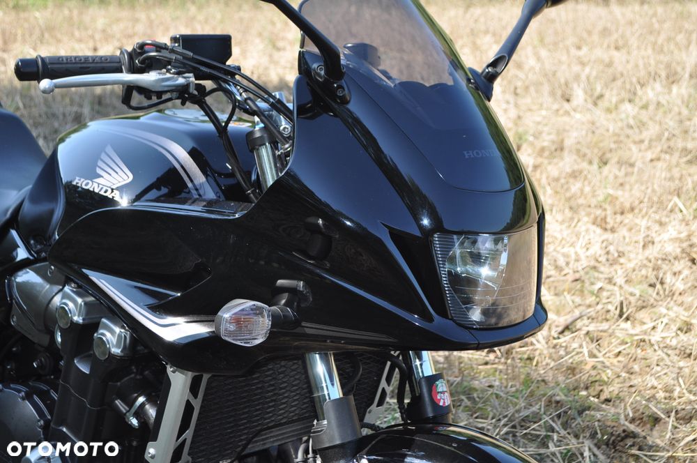 Honda CB - 4