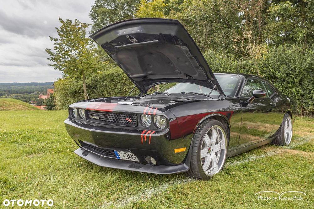 Dodge Challenger - 3