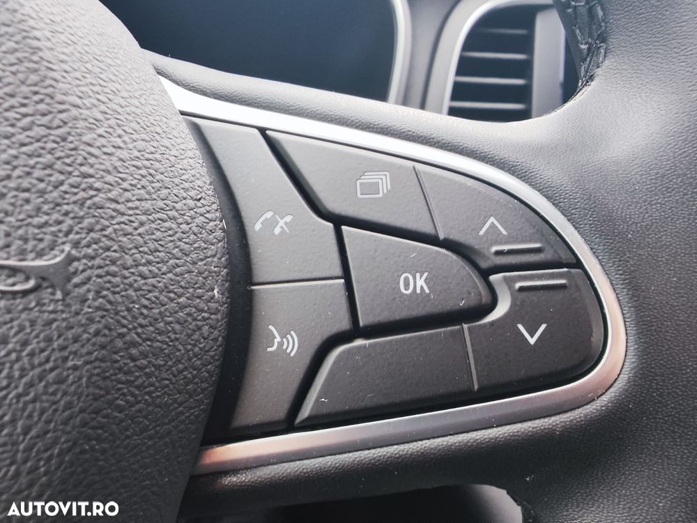 Renault Megane E-TECH 160 TECHNO - 21