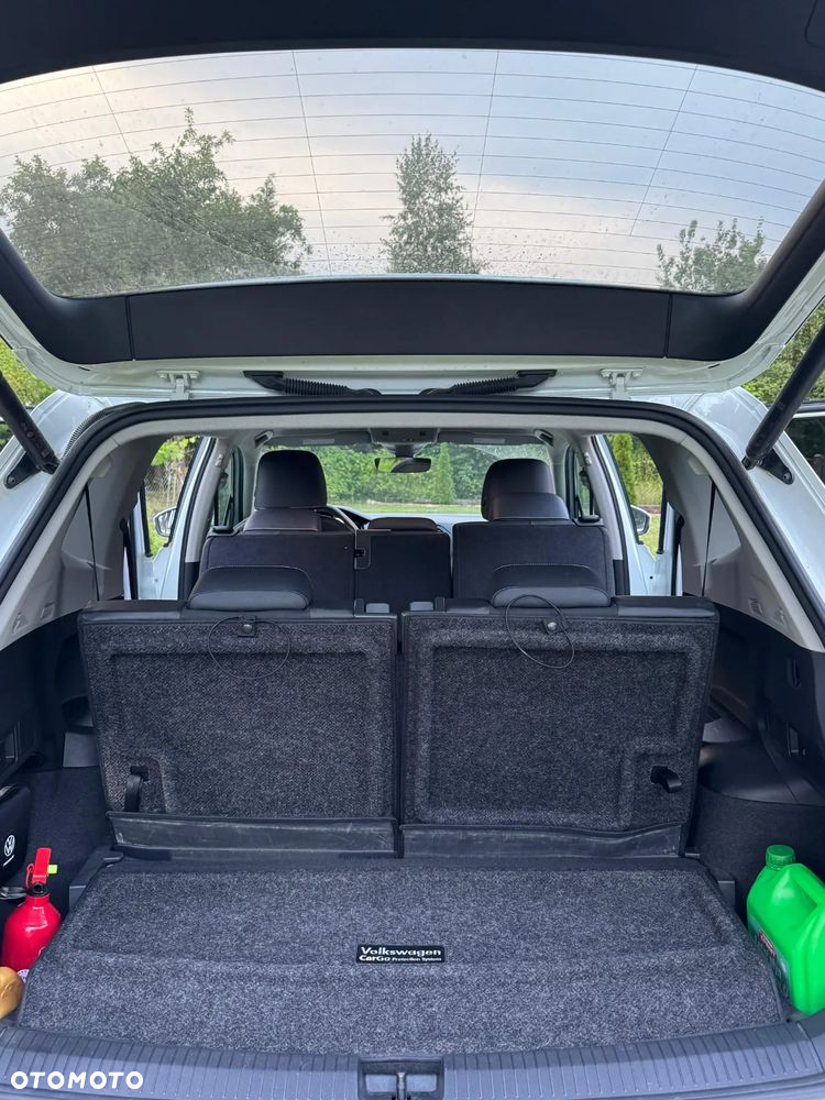 Volkswagen Tiguan Allspace - 15