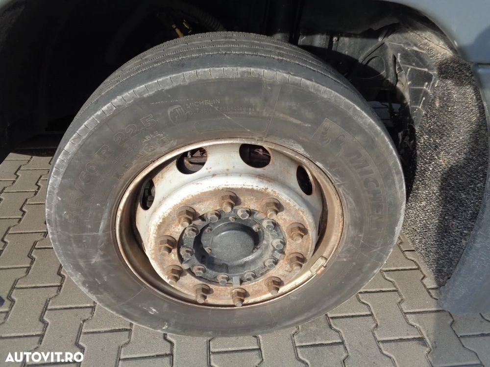 Ford Cargo 1848T - 10