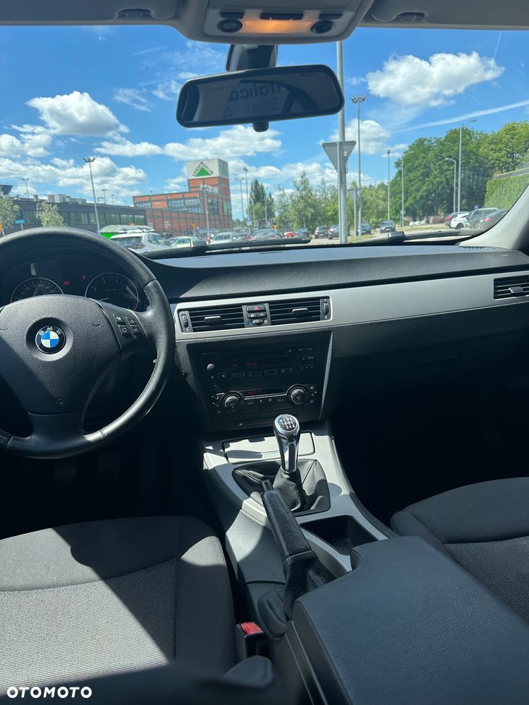 BMW Seria 3 - 13