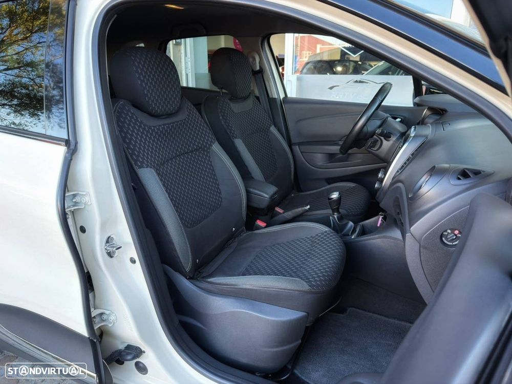 Renault Captur 1.5 dCi Exclusive - 21