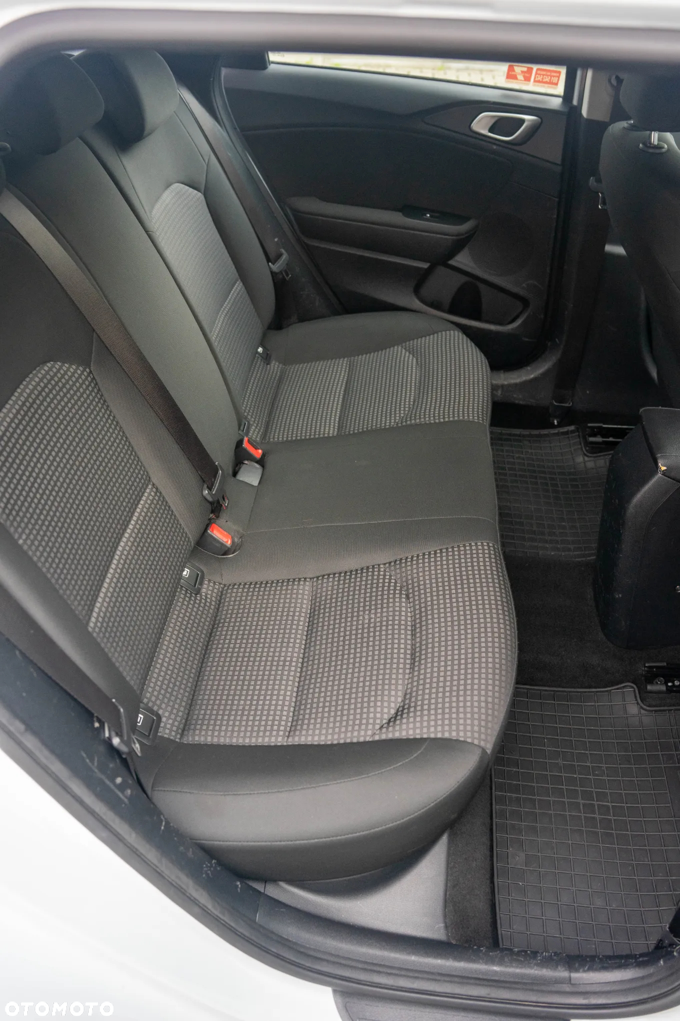Kia Ceed 1.6 CRDi SCR S - 15