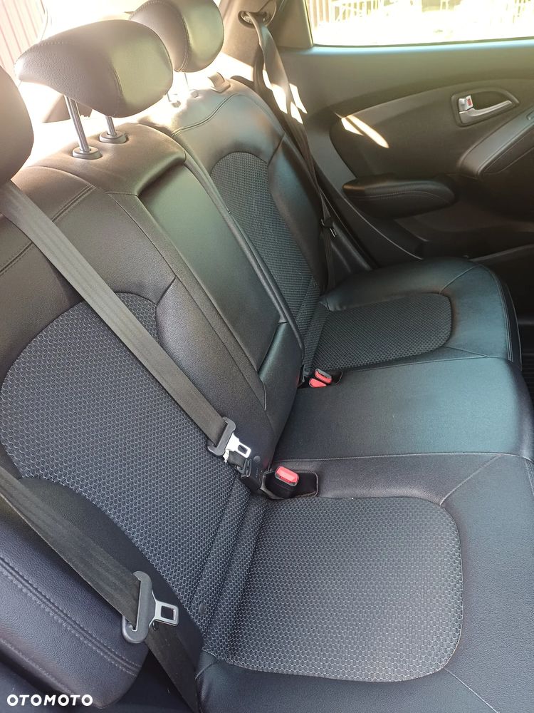 Hyundai ix35 1.7 CRDi Premium 2WD - 6