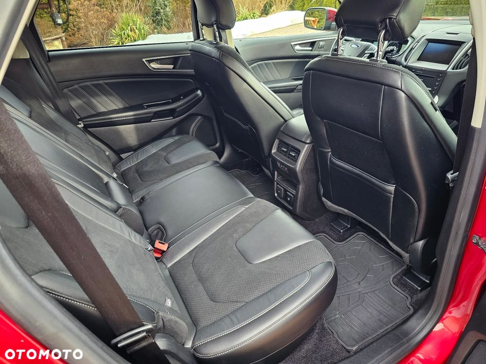 Ford Edge - 12