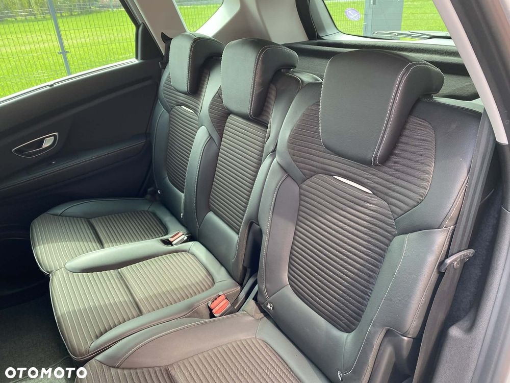 Renault Scenic TCe 140 GPF EDC LIMITED - 15