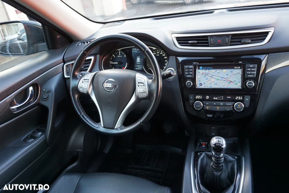 Nissan X-Trail 1.6 dCi ALL-MODE 4x4i Tekna - 3