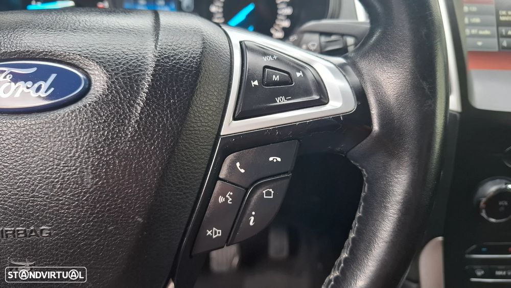 Ford S-Max 2.0 TDCi Trend - 44