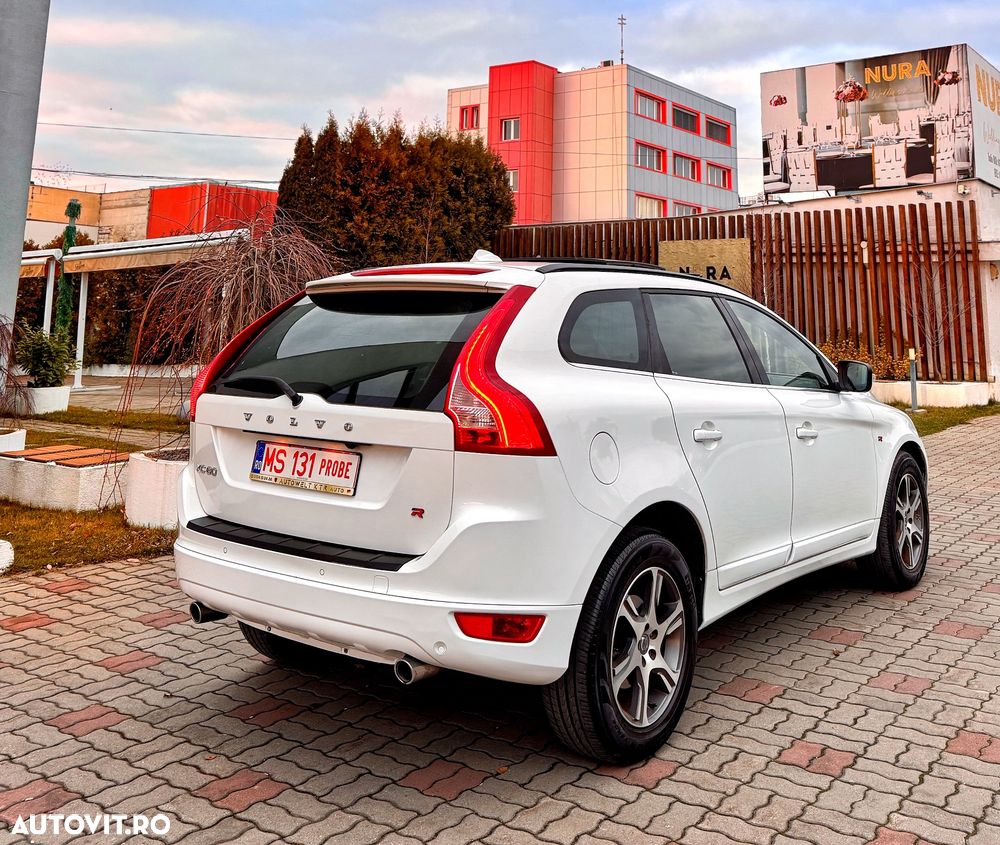 Volvo XC 60 D5 AWD Summum - 5